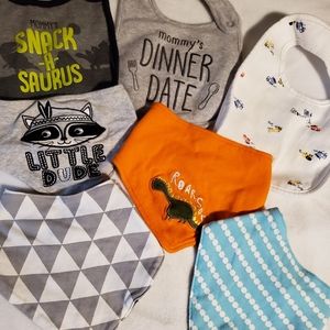 Set of baby bibs- 7